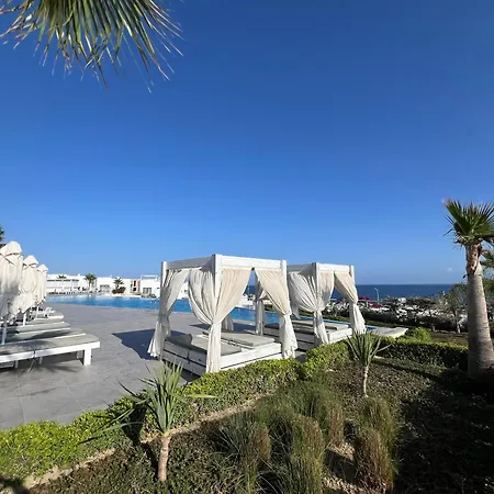 The Cove 2 Bedroom Esentepe Sun Valley Apartment *